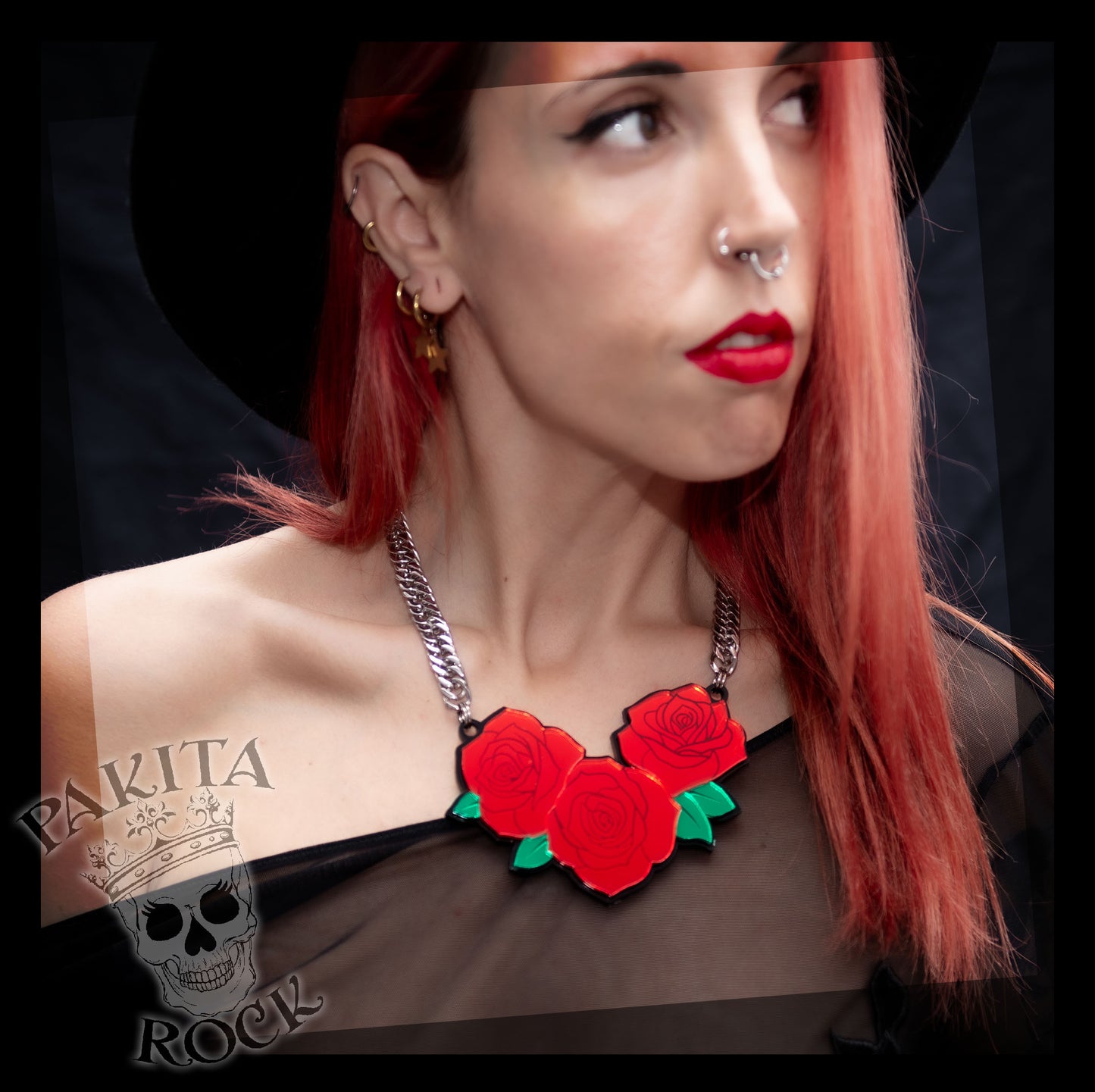 Collar Rosas OldSchool