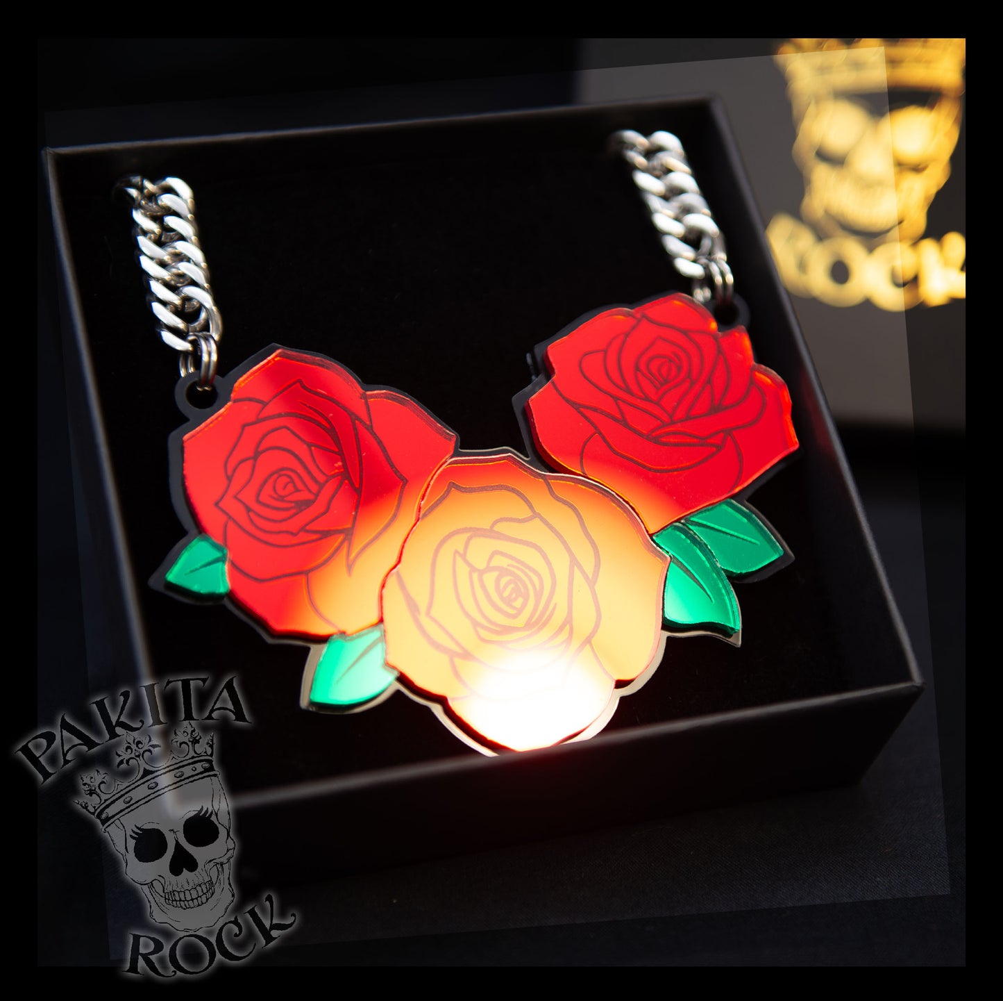 Collar Rosas OldSchool