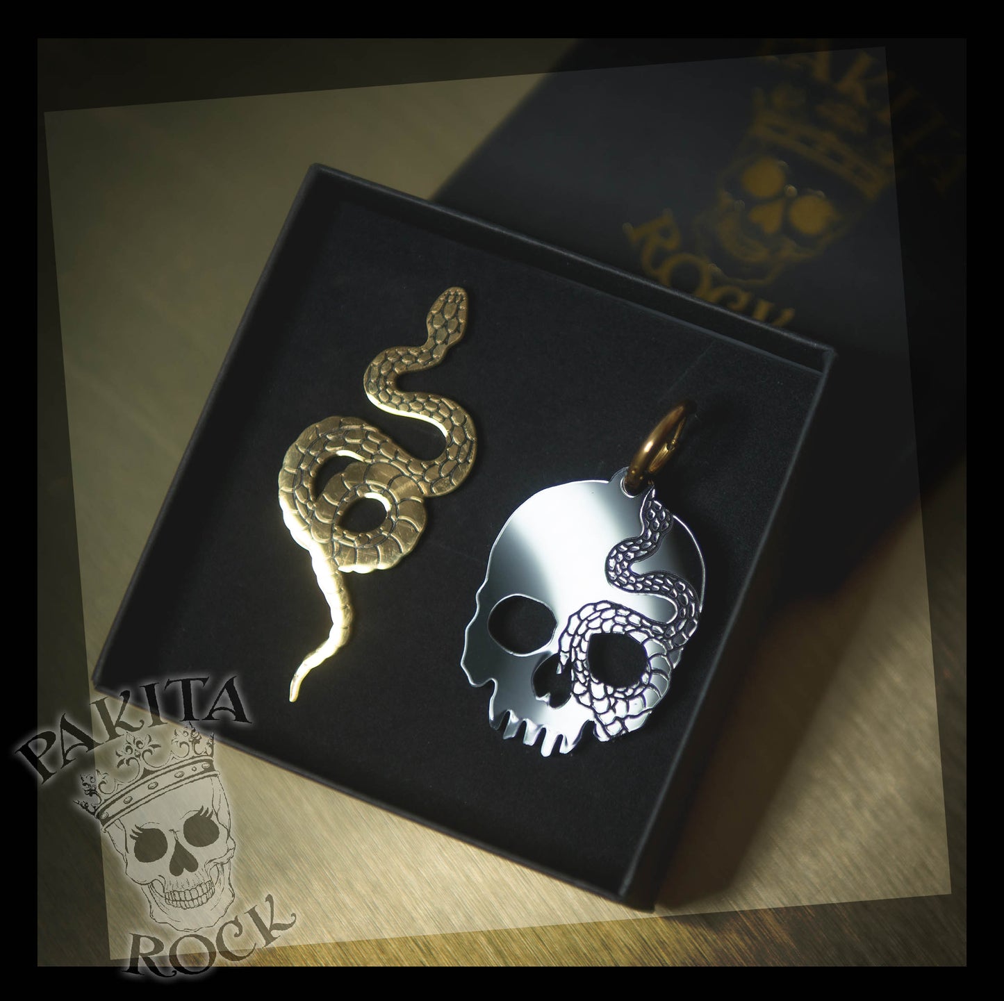 GoldSnake